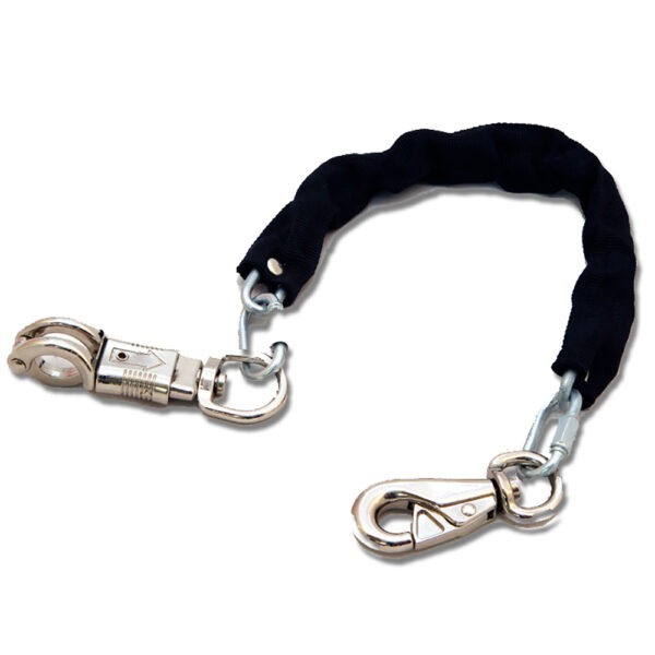 Bainbridge Dog Ute Chain with Panic Snap